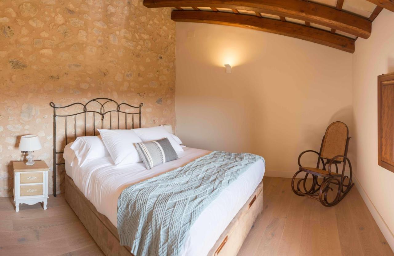Casa Rural Masia Les Apieres El Pla de Manlleu Eksteriør billede
