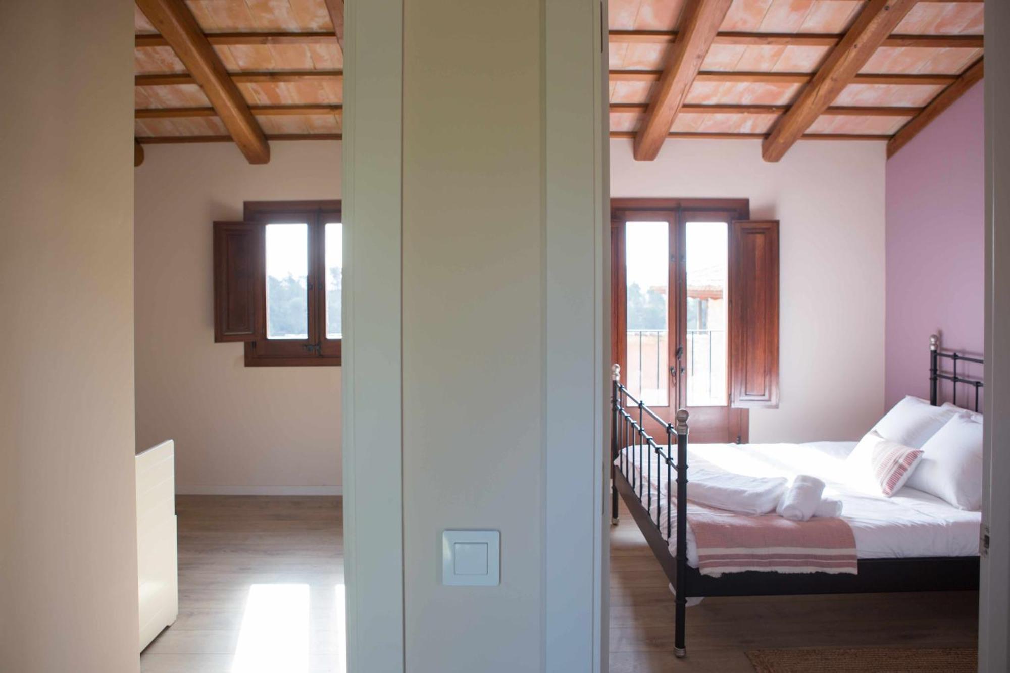 Casa Rural Masia Les Apieres El Pla de Manlleu Eksteriør billede